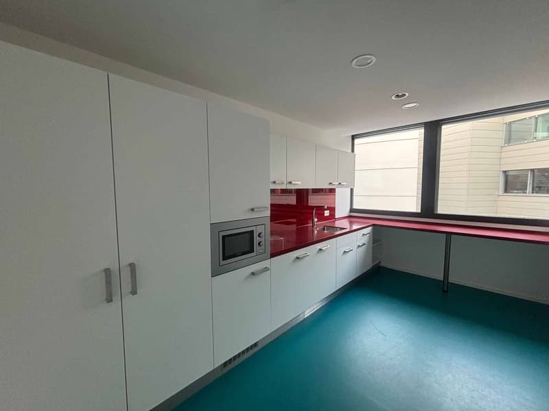 ARCenter  687 m² de bureaux plug & play à Vernier (6)