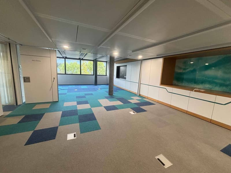 ARCenter  687 m² de bureaux plug & play à Vernier (4)