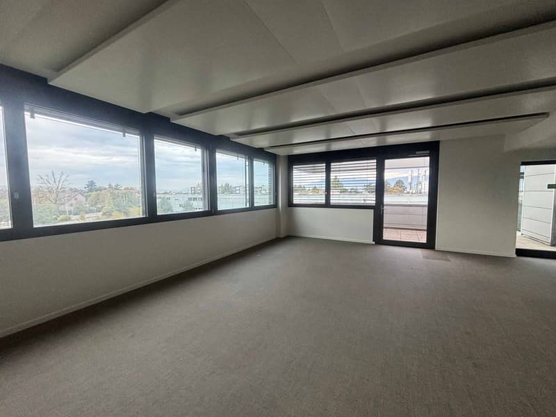 ARCenter 522 m² de bureaux plug & play au 3e étage (1)