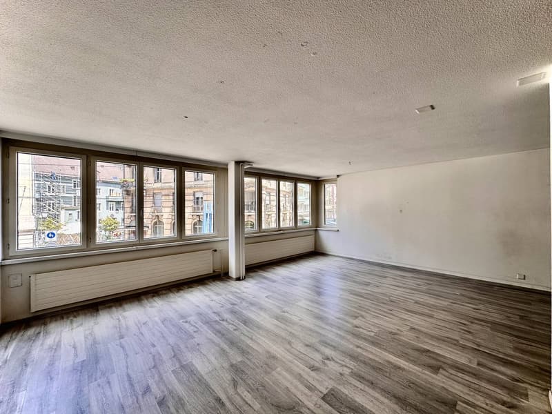 Büros, Lokale von 115 m2 zur Miete in La Chaux-de-Fonds (3)