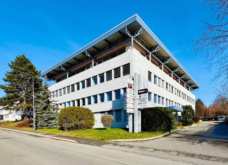Workshop, offices and storage of 490 m2 - Optimal accessibility (1)