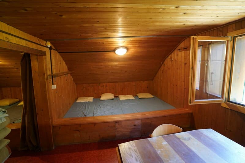 Beautiful Chalet (16)