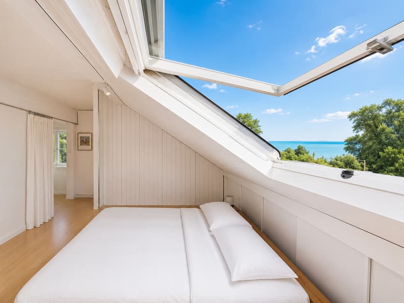 31 Aussicht aus dem Dachfenster im Schalfzimmer Wohnung 2