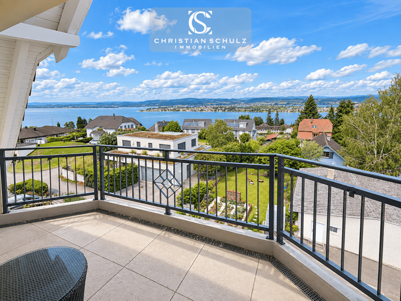 Exklusive 9-Zimmer-Maisonettewohnung mit traumhafter Seesicht, Spa und privatem Lift (20)