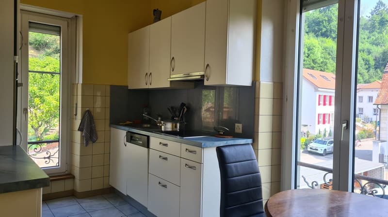 Charmanter Apartment mit 4.5 Zimmern in Porrentruy (2)