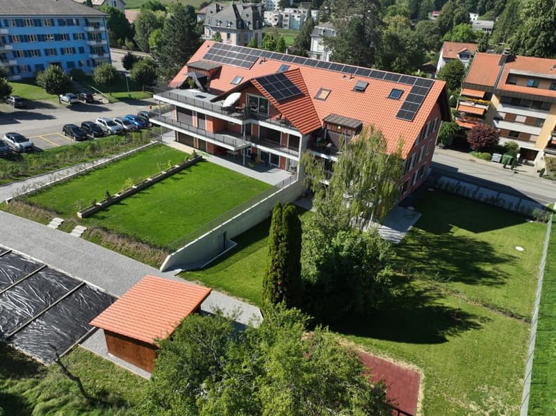 Geräumige 5.5-Zimmer-Wohnung mit Terrasse in Porrentruy (13)