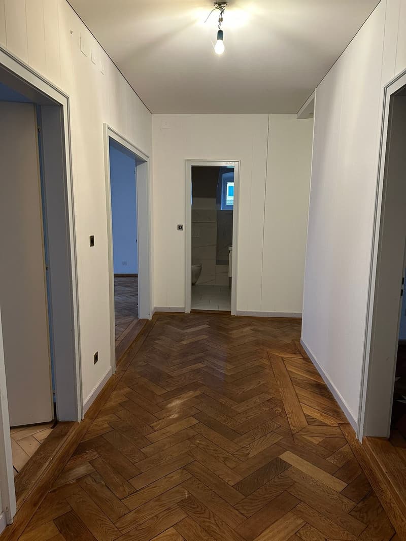 Geräumige 5.5-Zimmer-Wohnung in Porrentruy (9)