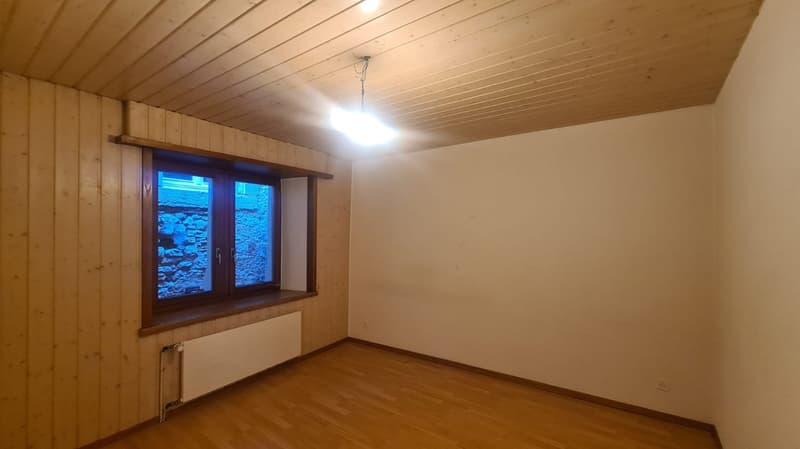 Appartamento di due locali in affitto nel cuore di Porrentruy (4)