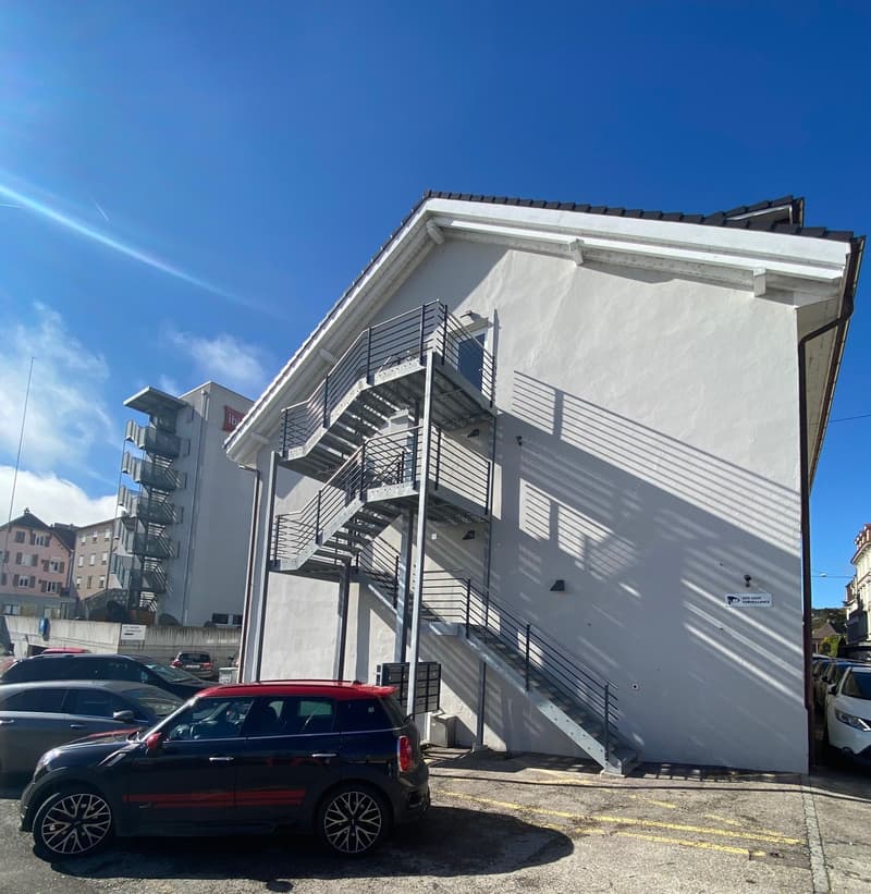 Schönes möbliertes Studio (6)