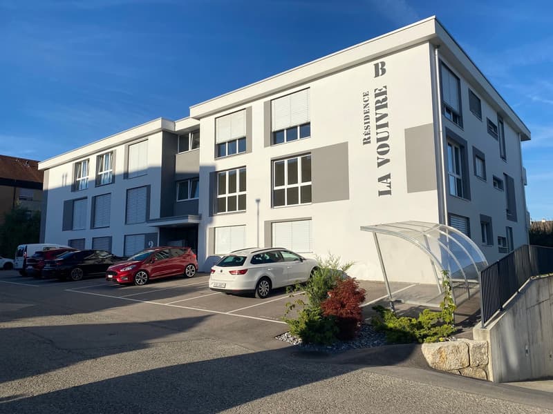 Modern 3.5-room apartment with balcony in Courgenay (10)