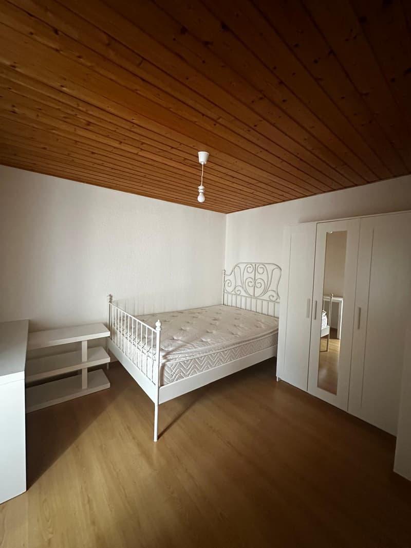 Petit appartement avec chambre séparée à louer à Porrentruy (1)