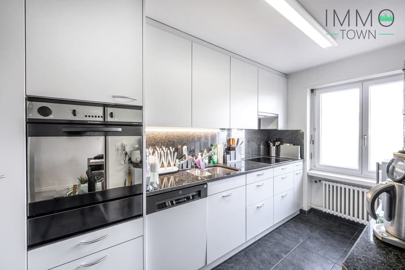 Spacious 4.5-room apartment with great views into the green and good connections (4)