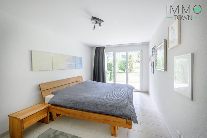 Wohnen mit Weitblick: Grosszügige Gartenwohnung mit 280 m² fantastischem, privatem Gartenparadies (5)