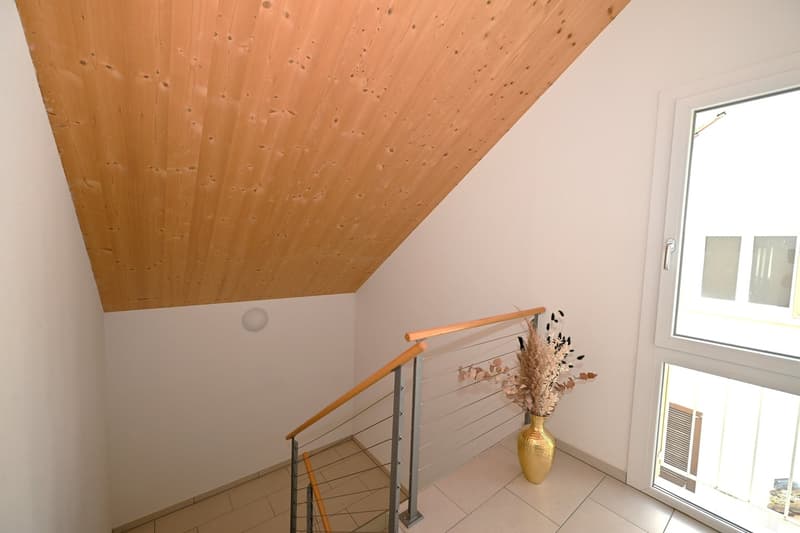 Attraktives Dreifamilienhaus/Mehrgenerationenhaus an begehrter Wohnlage in Arlesheim (23)