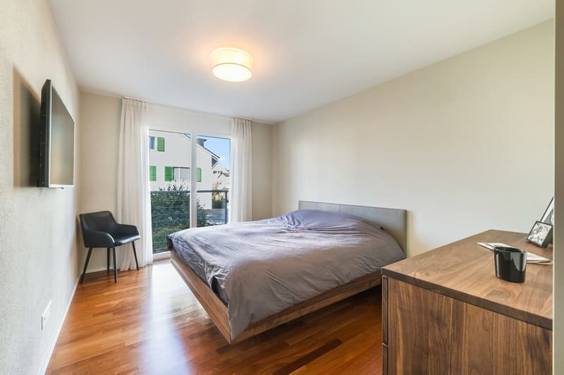 Exklusive 4,5-Zimmer-Wohnung mit direktem Liftzugang an bester Lage in Allschwil (11)