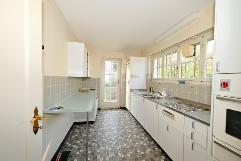 Baulandparzelle mit Bestandesliegenschaft an sehr begehrter Wohnlage in Binningen (14)