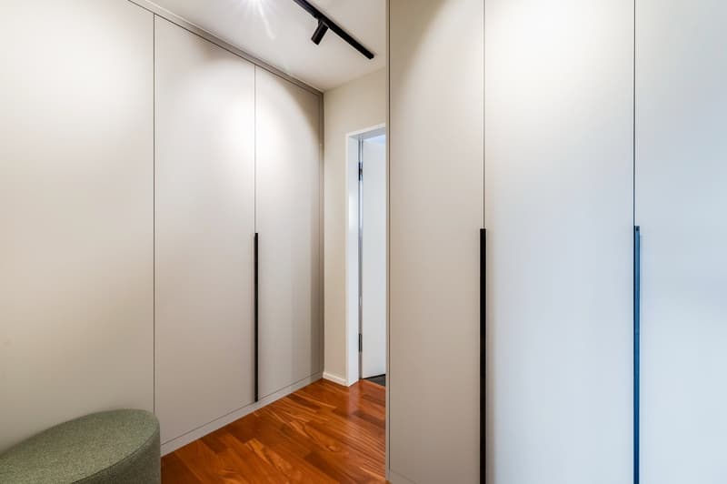 Exclusive 4.5-Room Apartment with Private Lift Access in a Prime Allschwil Location (12)