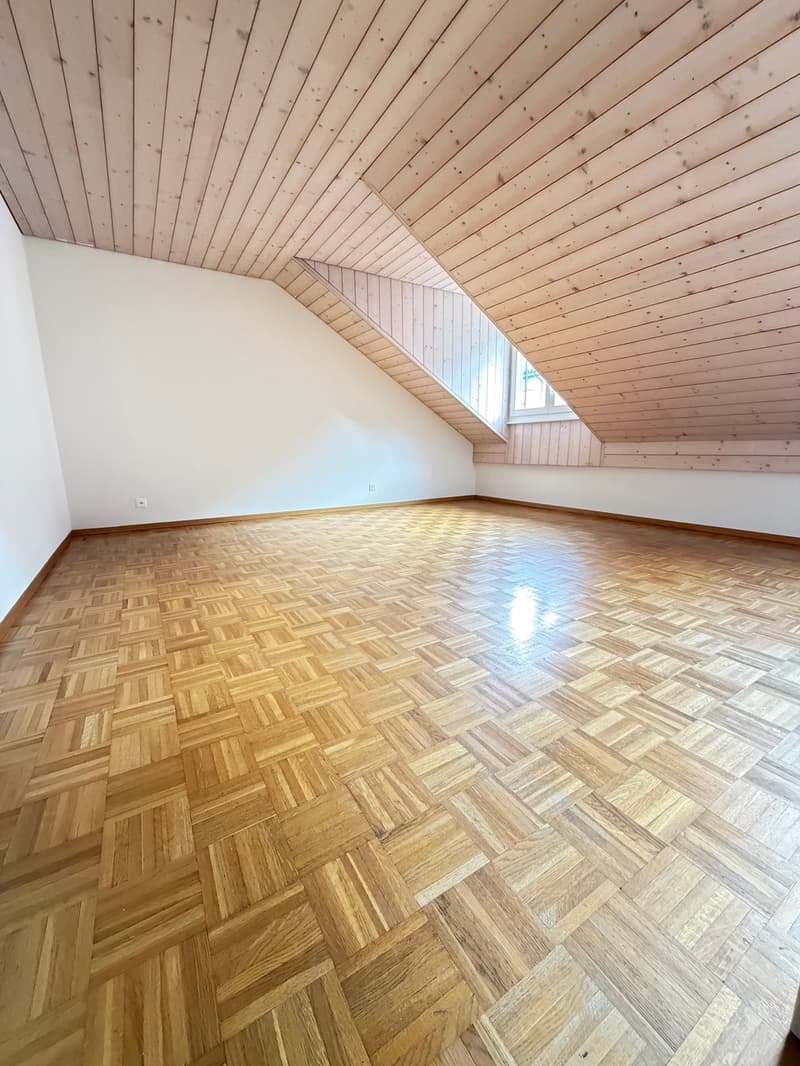 Appartamento di 4.5 locali di 155 m2 con vista libera sul lago (5)