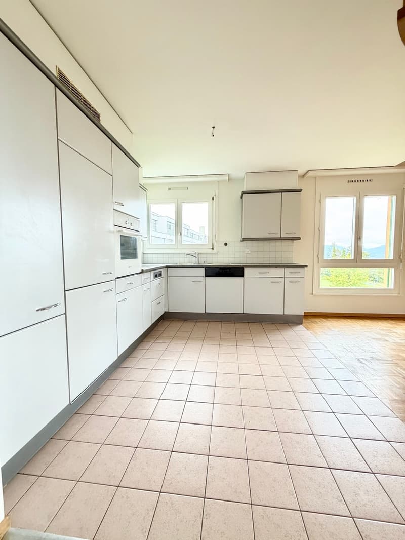 Appartamento di 4.5 locali di 155 m2 con vista libera sul lago (2)