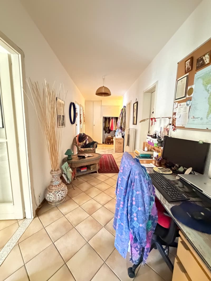 Affascinante appartamento di 3.5 locali a Prilly (4)