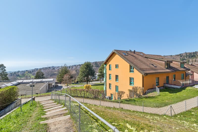 Geräumige 3.5-Zimmer-Wohnung von 95 m2 (11)