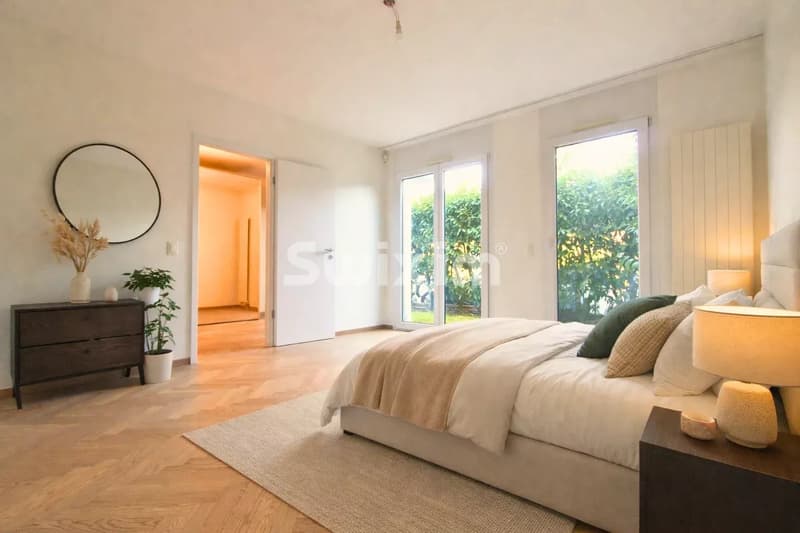 Ampio appartamento al piano terra che occupa tutto il piano (4)