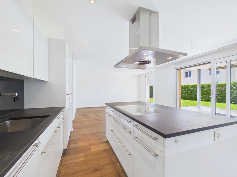 Modern garden apartment with high living quality (4)