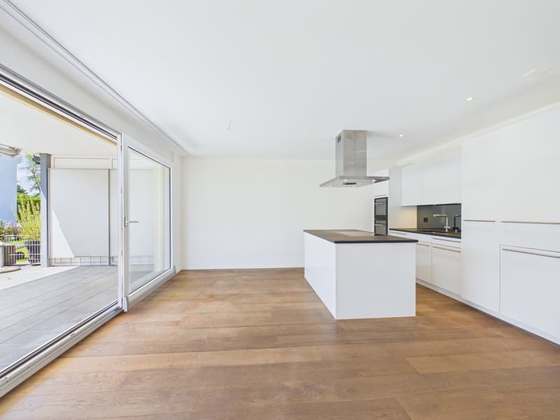 Modern garden apartment with high living quality (2)