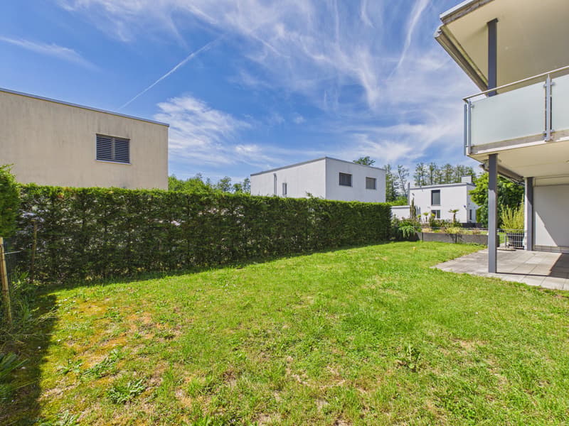 Modern garden apartment with high living quality (6)