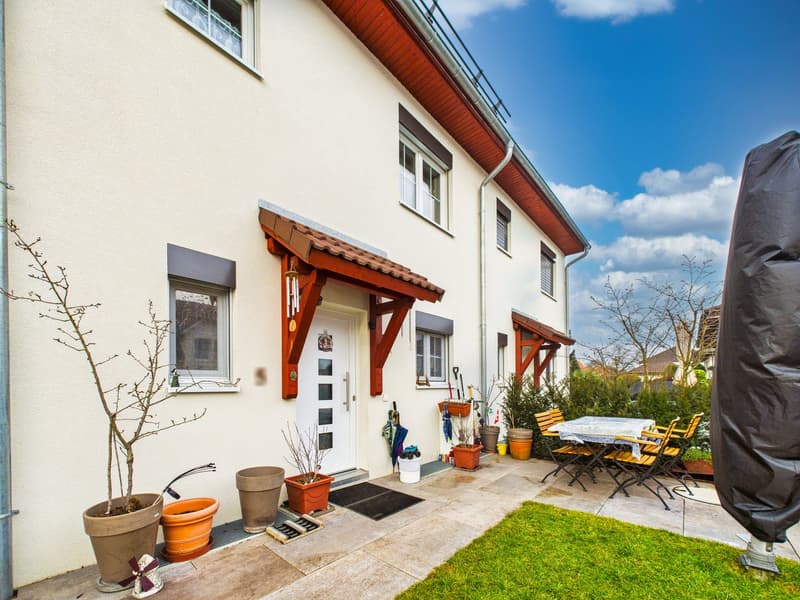 MODERN WOHNEN AUF DREI ETAGEN - REIHENFAMILIENHAUS MIT CARPORT (16)