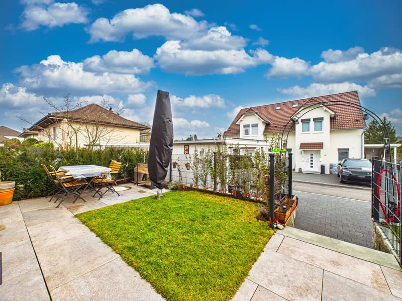MODERN WOHNEN AUF DREI ETAGEN - REIHENFAMILIENHAUS MIT CARPORT (15)