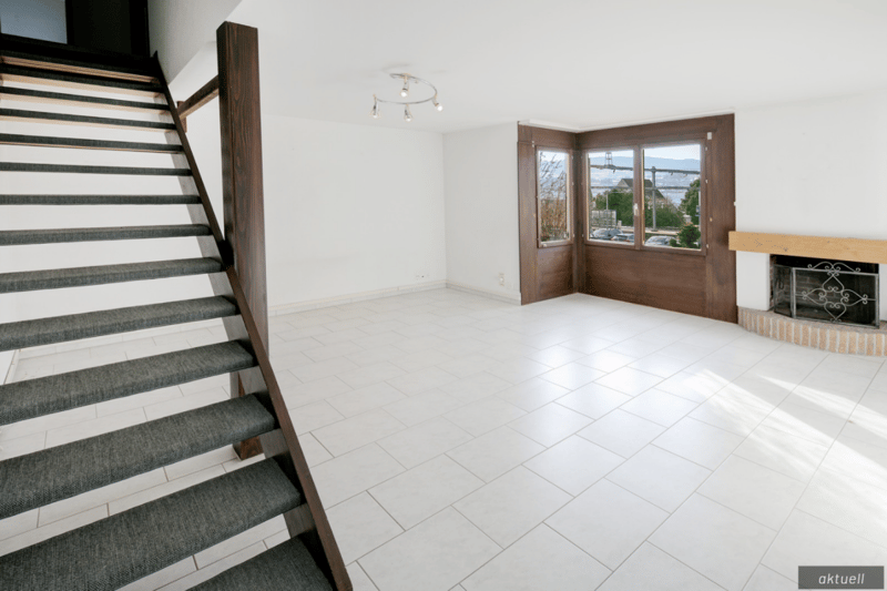 5.5 Room Duplex Apartment in Central Location (2)