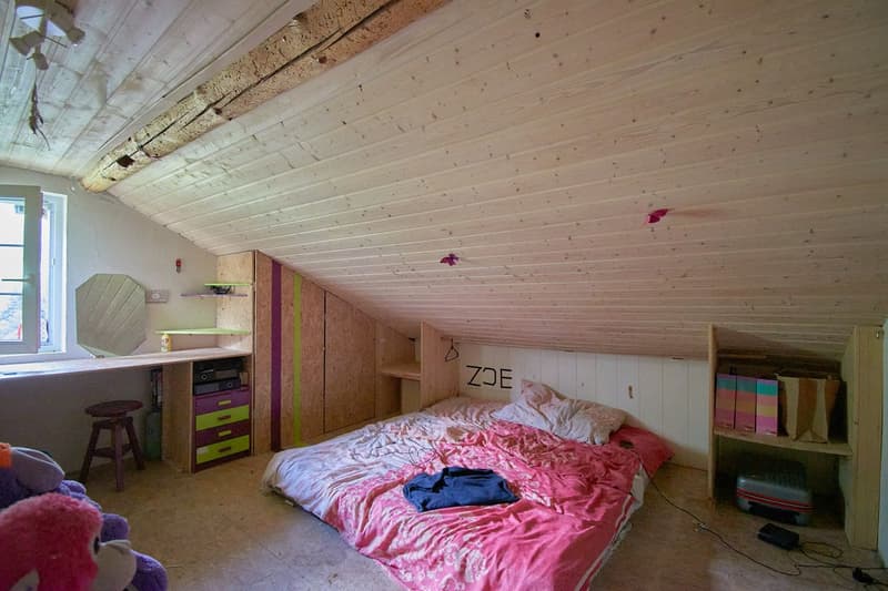 A chalet that tells a story... and awaits yours. (8)