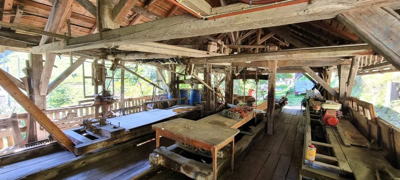 A chalet that tells a story... and awaits yours. (11)