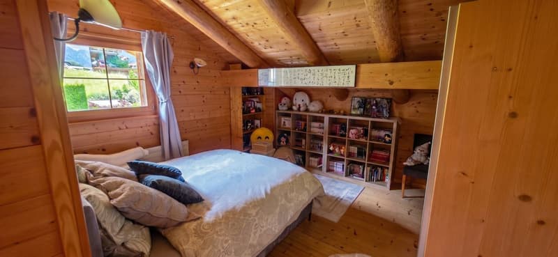Authentique chalet de 1850 - Charme, espace et tradition (10)