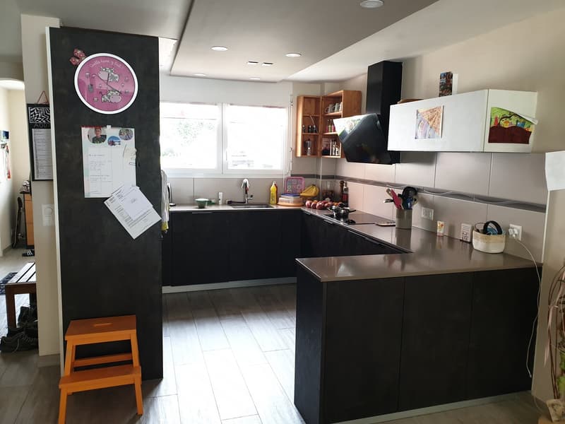 Villa mitoyenne familiale de 6,5 pièces au calme à Avenches (4)