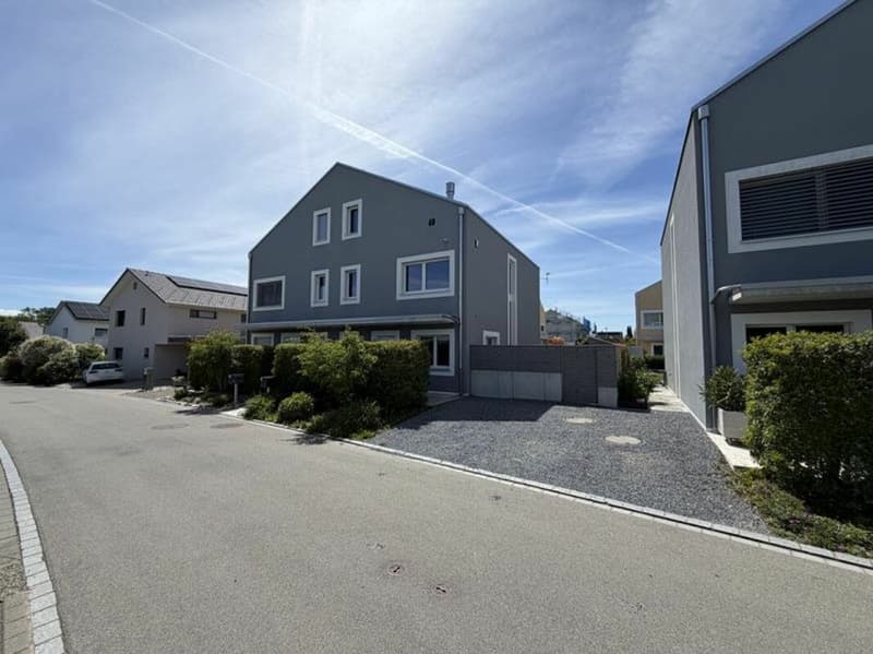 High-quality 5.5-room detached house with cozy garden (1)