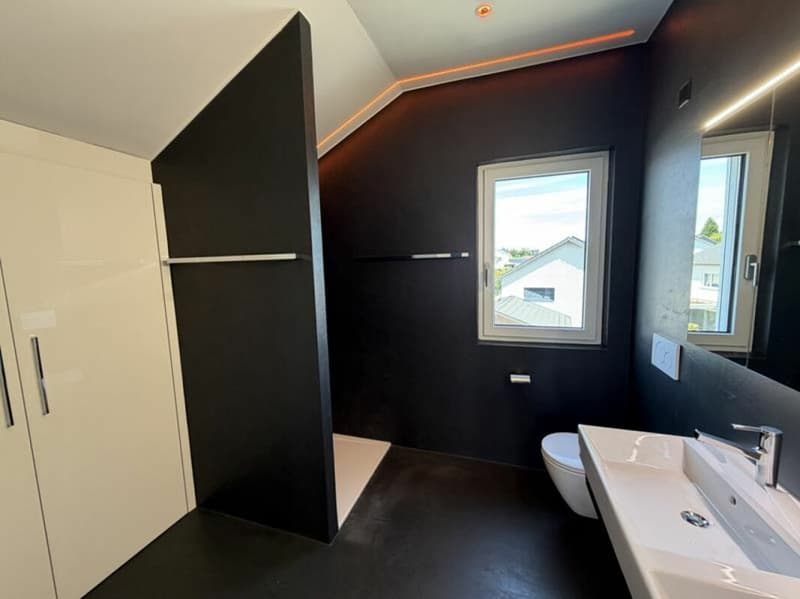 High-quality 5.5-room detached house with cozy garden (13)