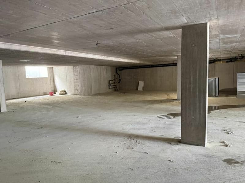 Einstellhallenplätze zu vermieten (7)
