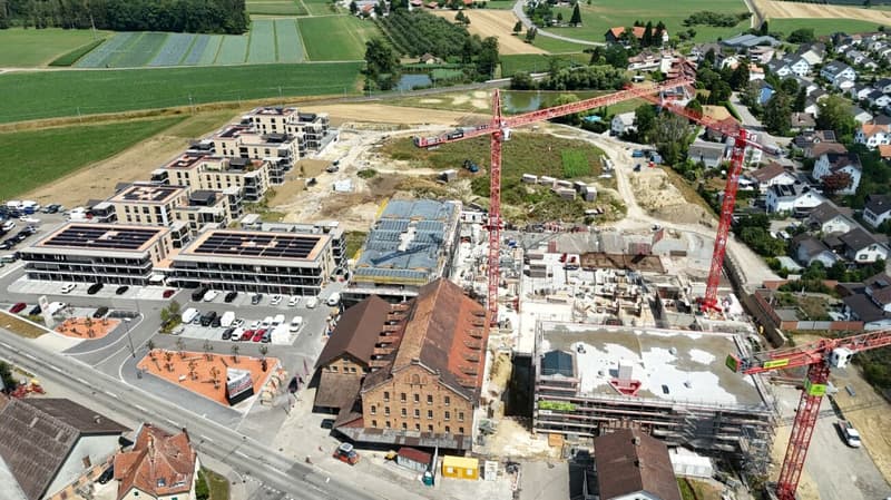 Einstellhallenplatz zu vermieten (1)