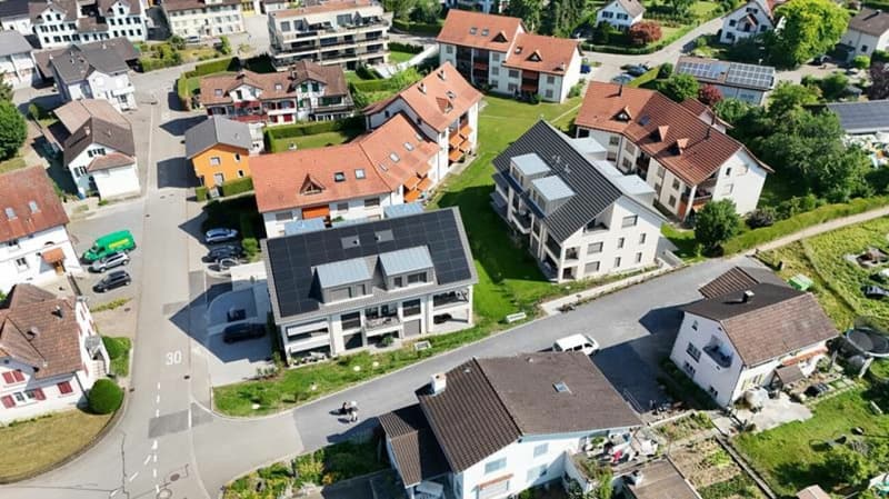 Einstellhallenplatz zu vermieten (4)
