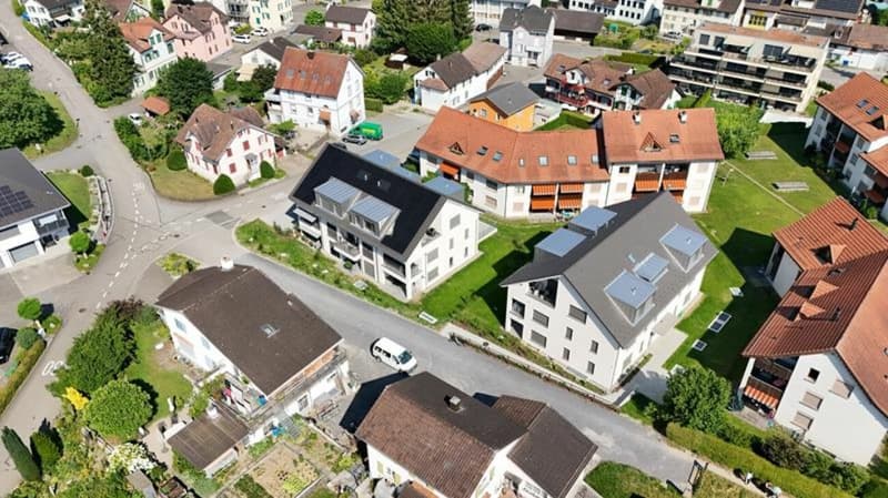 Einstellhallenplatz zu vermieten (6)