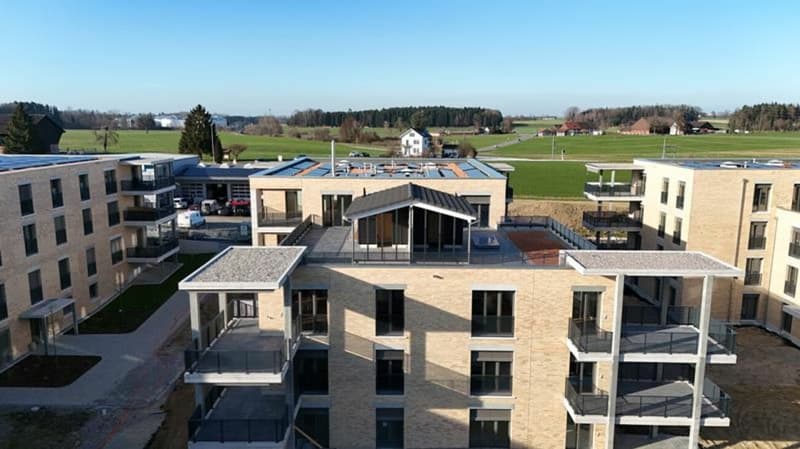 Ganz oben. Ganz frei. Ganz Zuhause - exklusive 3.5-Zi.-Attikawohnung in Berg (15)