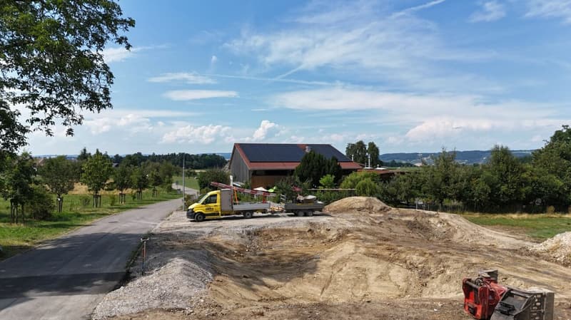 (A001) 3.5-Zimmer-Wohnung mit Gartenanteil und Abendsonne (2)