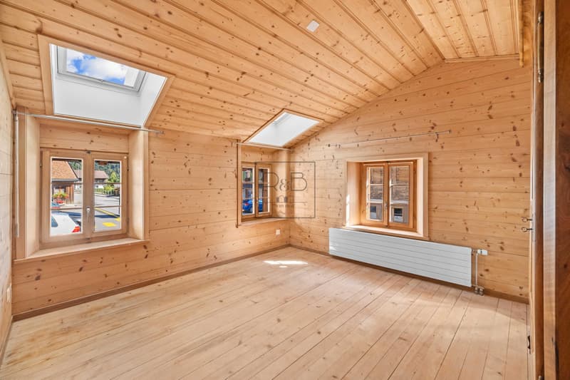 Duplex rénové au coeur du village : Rossinière, (2)