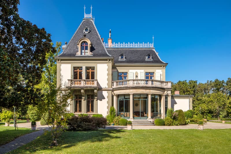Exceptionnel Château du 19ème siècle et domaine de 9,5 hectares (4)