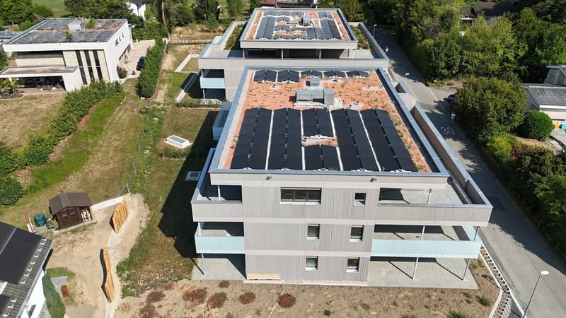 Grosszügige 4.5-Zimmer Attika Neubauwohnung an ruhiger Lage in Erlen mit grosser Attika-Terrasse (3)