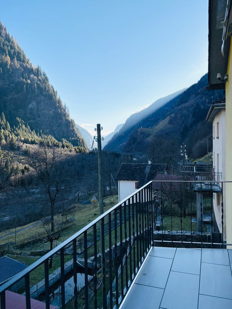 building balcony with mountain view