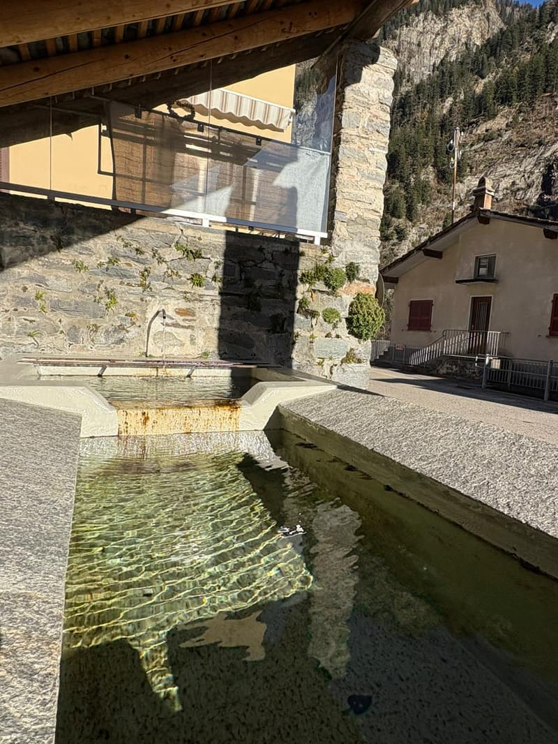 Maison indépendante dans la vallée ensoleillée de Calanca, à Santa Domenica GR (36)