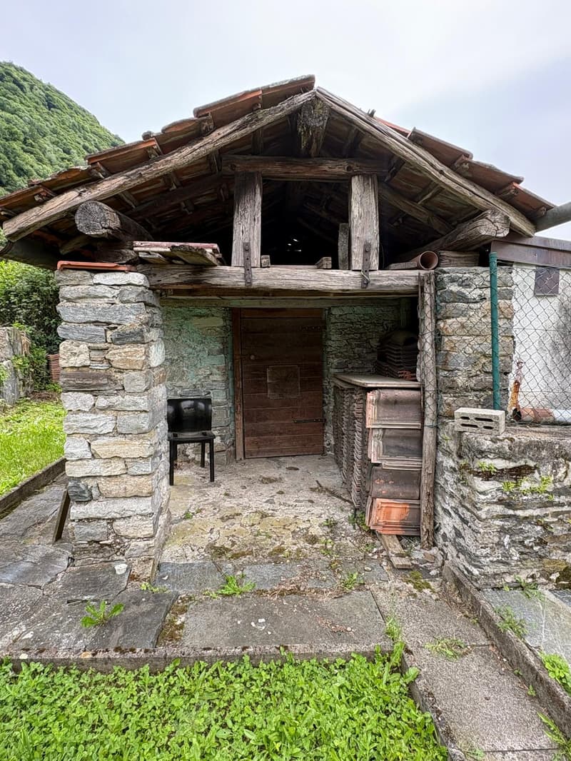 Single-family house in Arbedo (20)